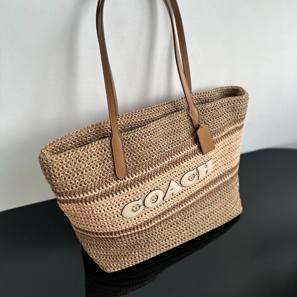 Coach woven tote bag Size: 33x17x30cm, opening size 45cm - Picture 3 of 9